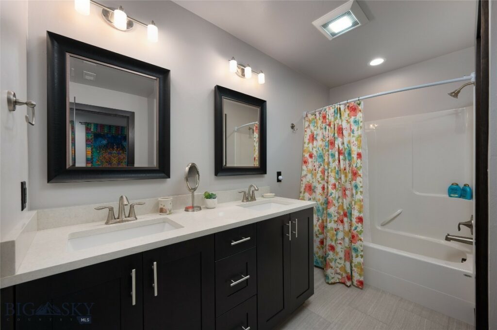 3165 Summer View Lane, Bozeman MT 59715