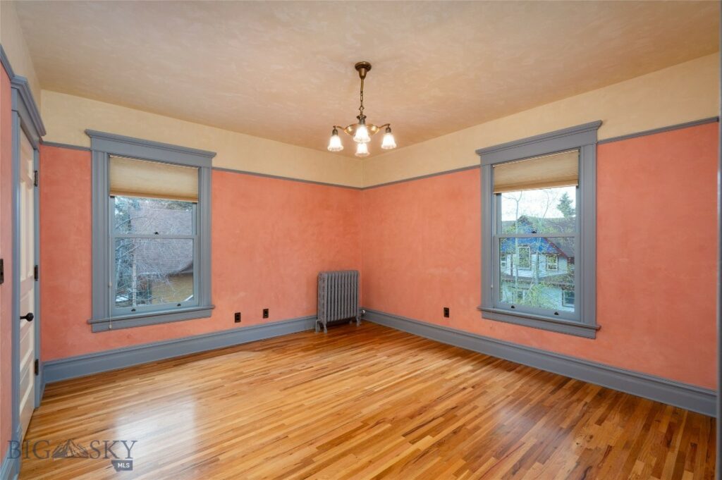 319 S 3rd Avenue, Bozeman MT 59715