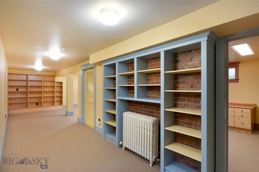 319 S 3rd Avenue, Bozeman MT 59715