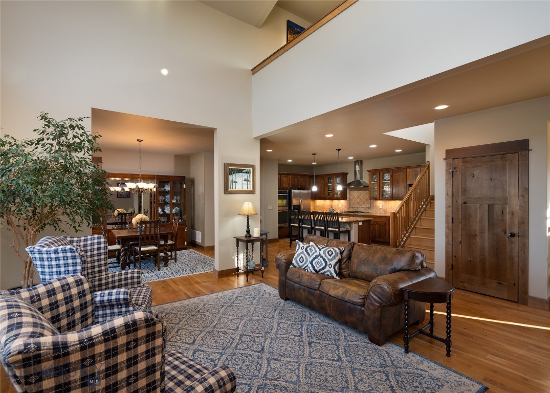 3200 Golden Sun Drive, Bozeman MT 59718