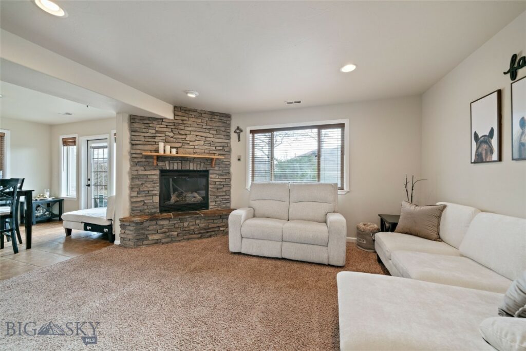3206 Warbler Way, Bozeman MT 59718