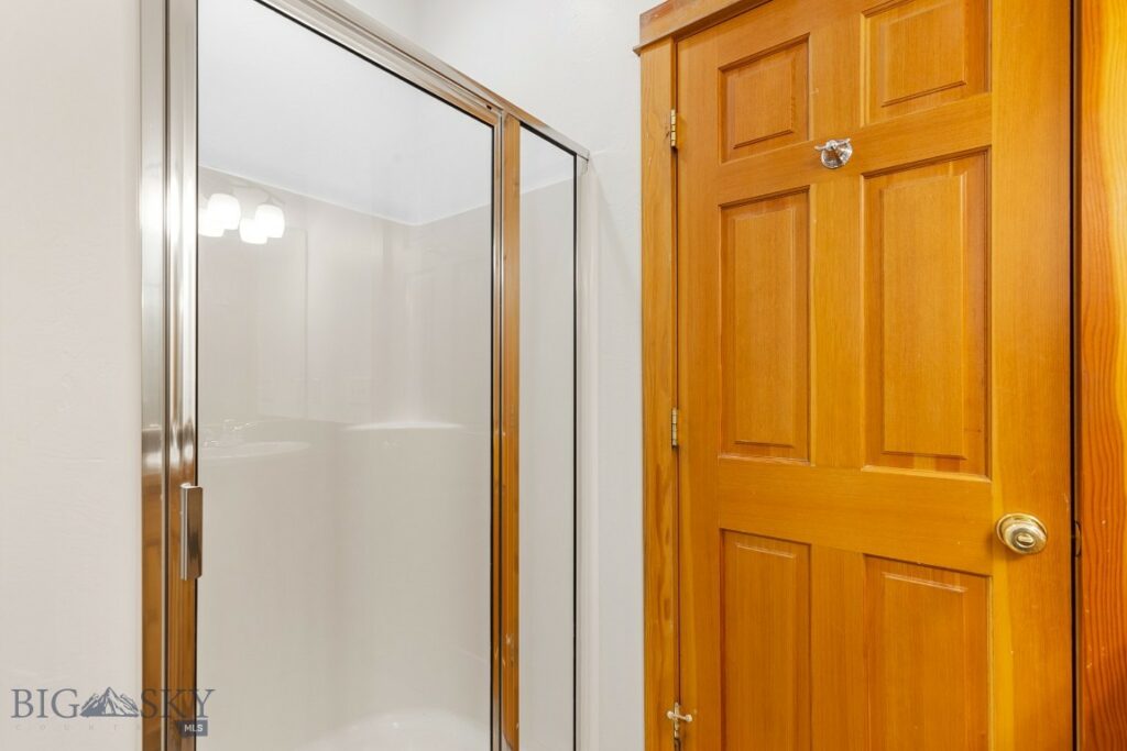 3214 Annie Street, Bozeman MT 59718