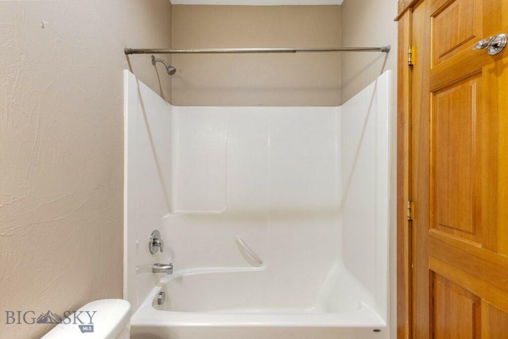3214 Annie Street, Bozeman MT 59718