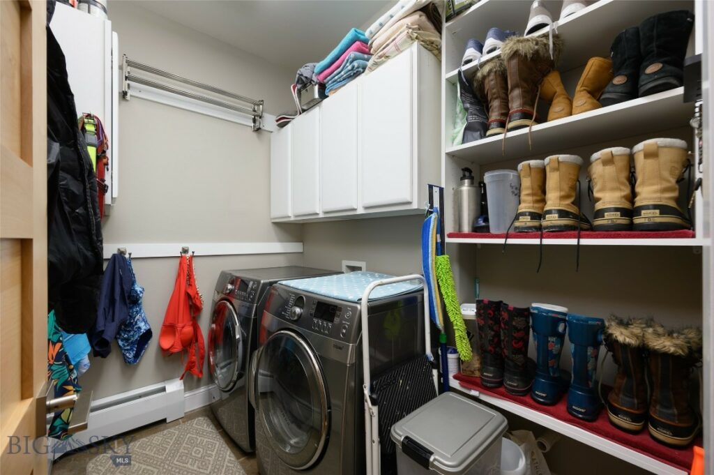 3214 Hillcrest Drive, Bozeman MT 59715