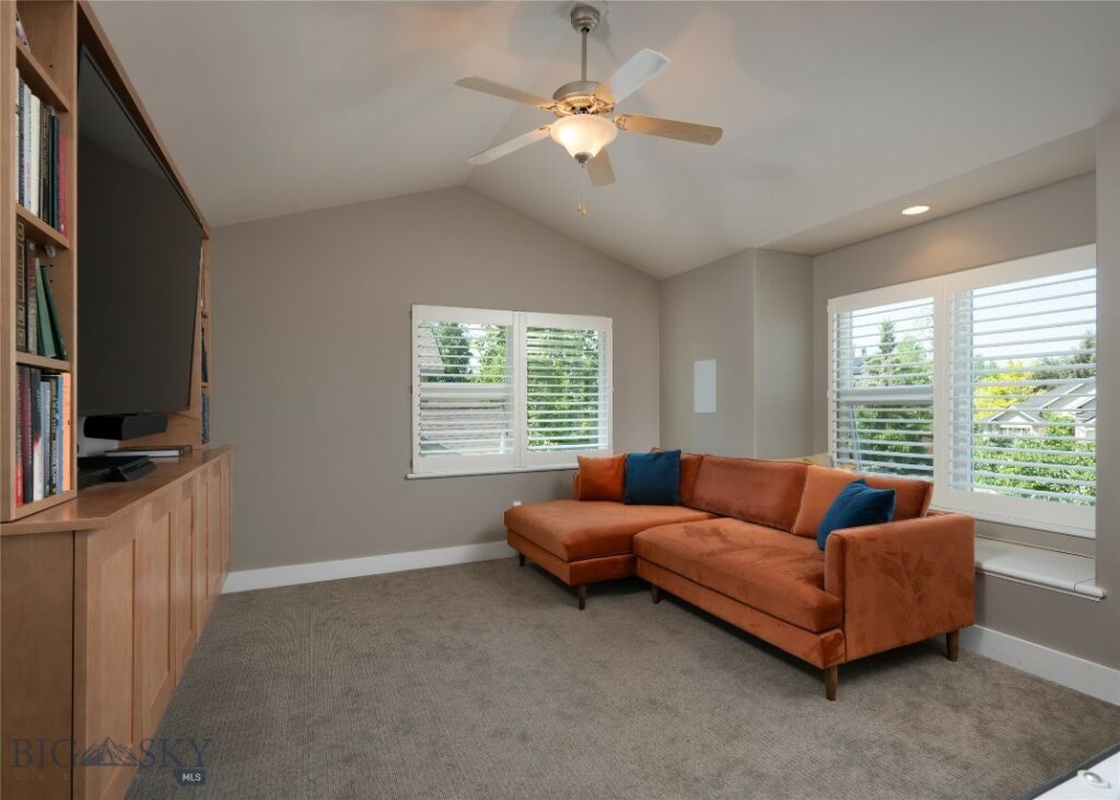 3214 Hillcrest Drive, Bozeman MT 59715