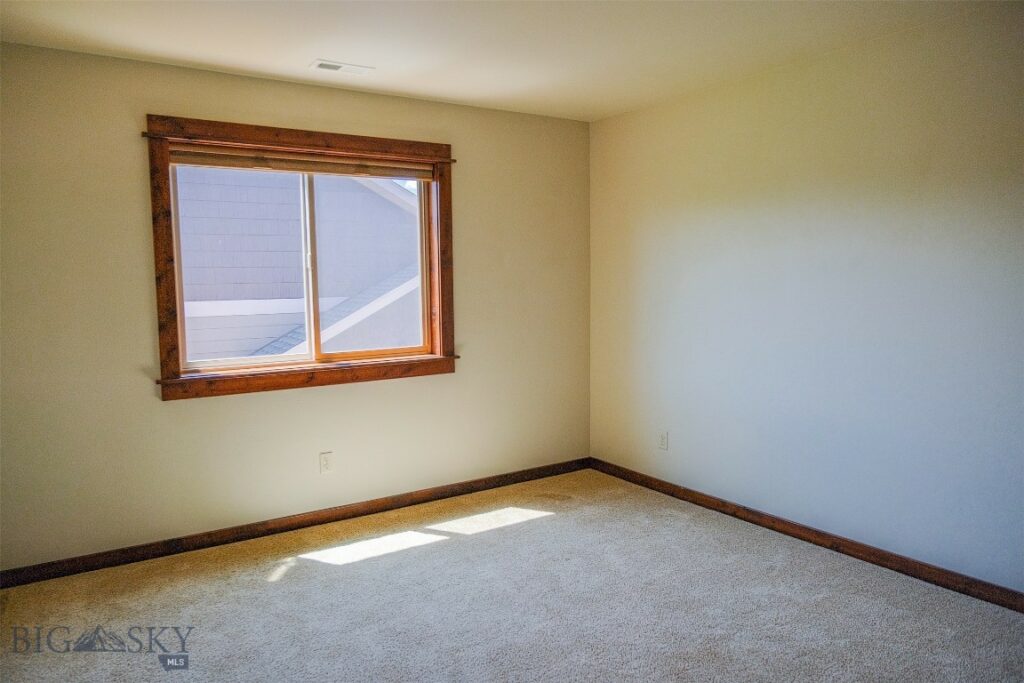 3230 S 26th Avenue, Bozeman MT 59718