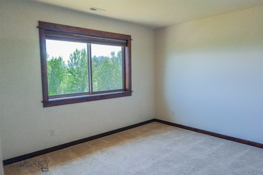 3230 S 26th Avenue, Bozeman MT 59718