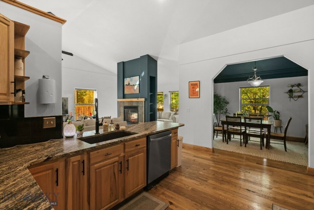 3241 Annie, Bozeman MT 59718