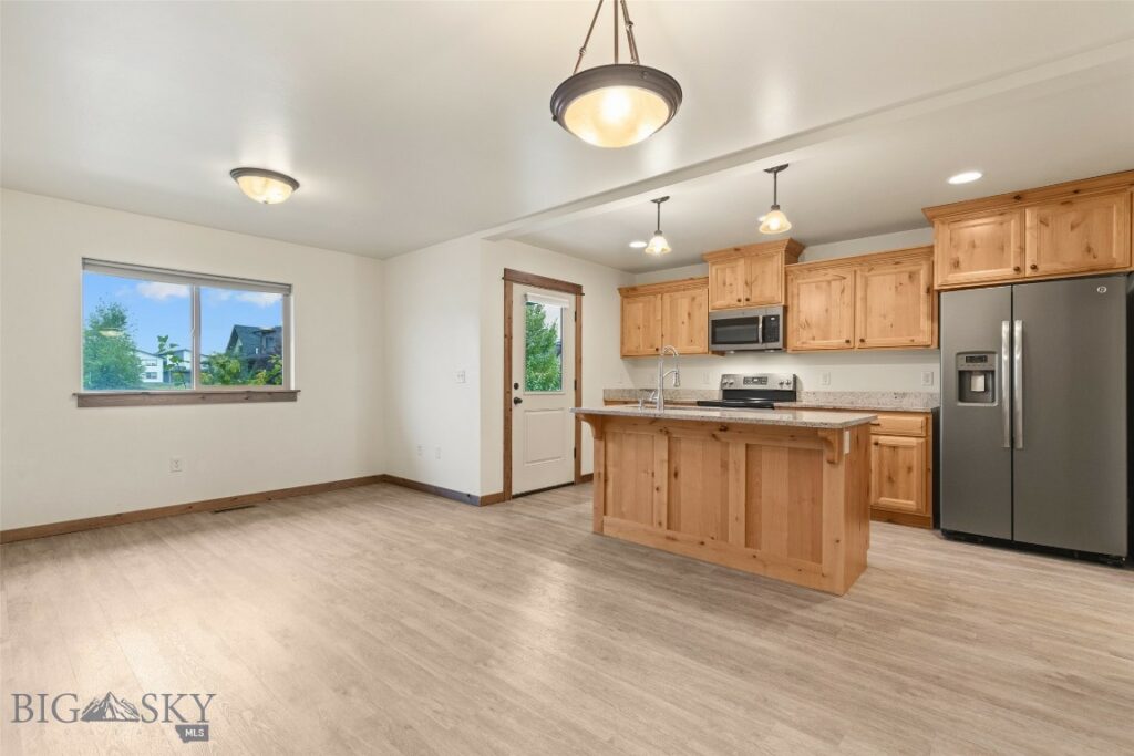 3241 Fen Way, Bozeman MT 59718