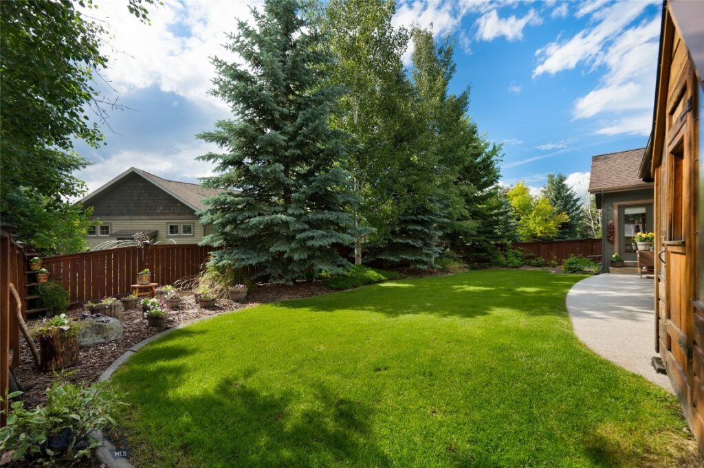 3251 Hillcrest Drive, Bozeman MT 59715