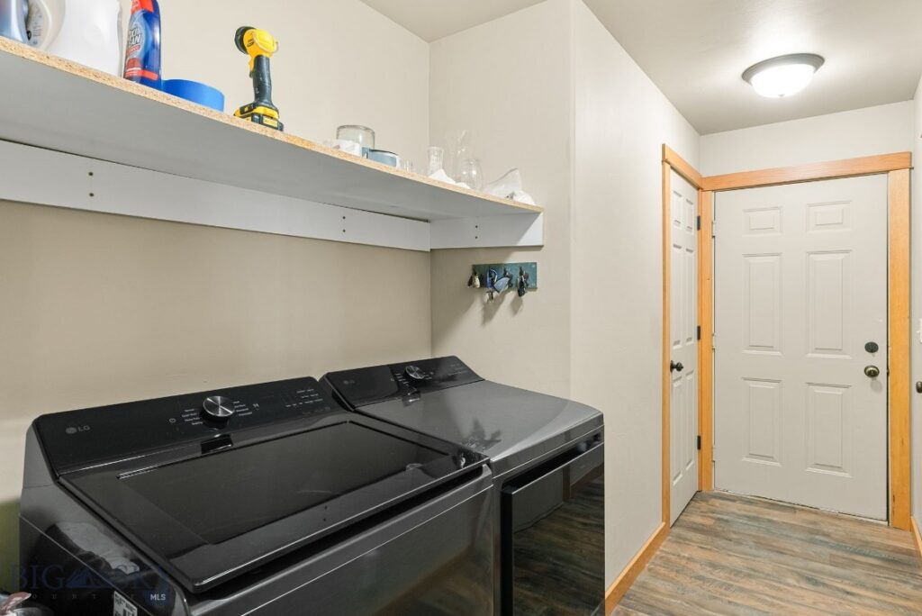 3263 Annie, Bozeman MT 59718