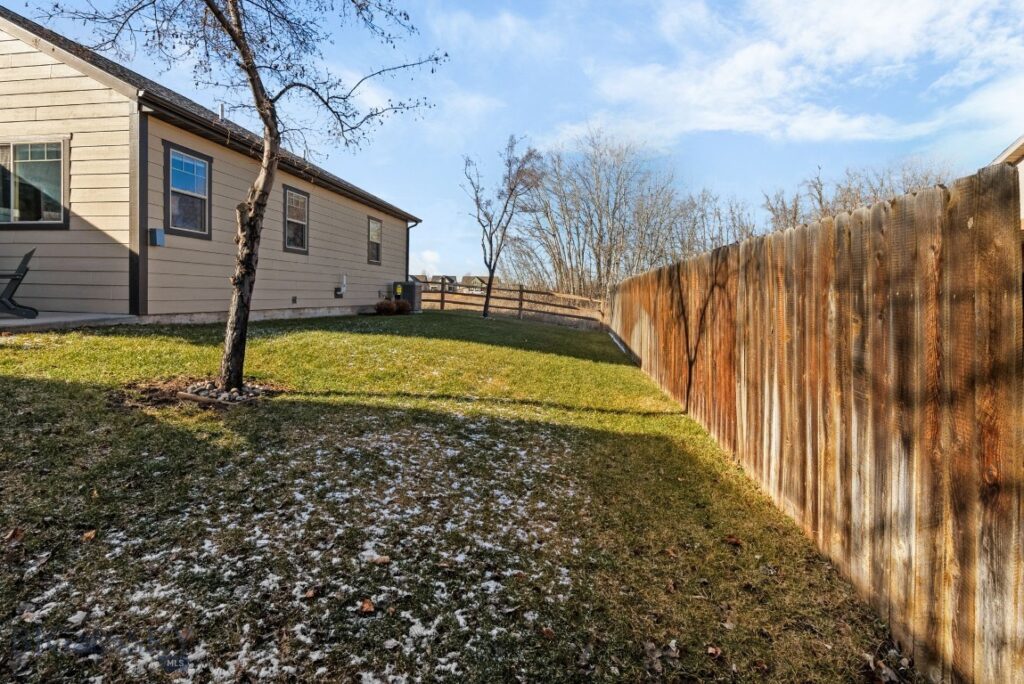 3263 Annie, Bozeman MT 59718