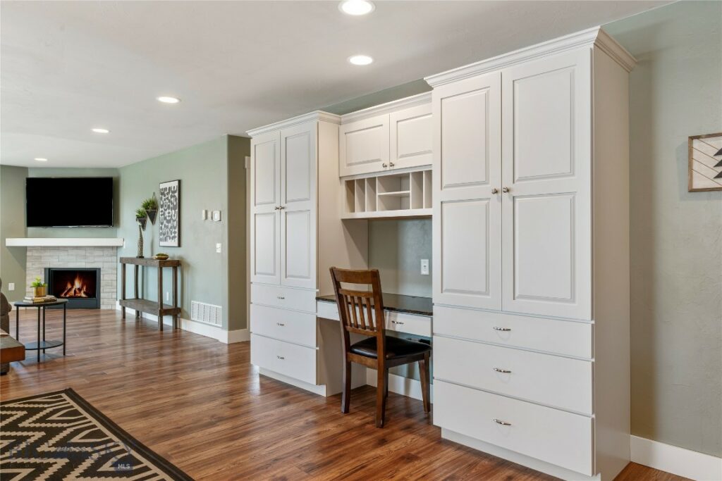 3277 Summerset Drive, Bozeman MT 59715