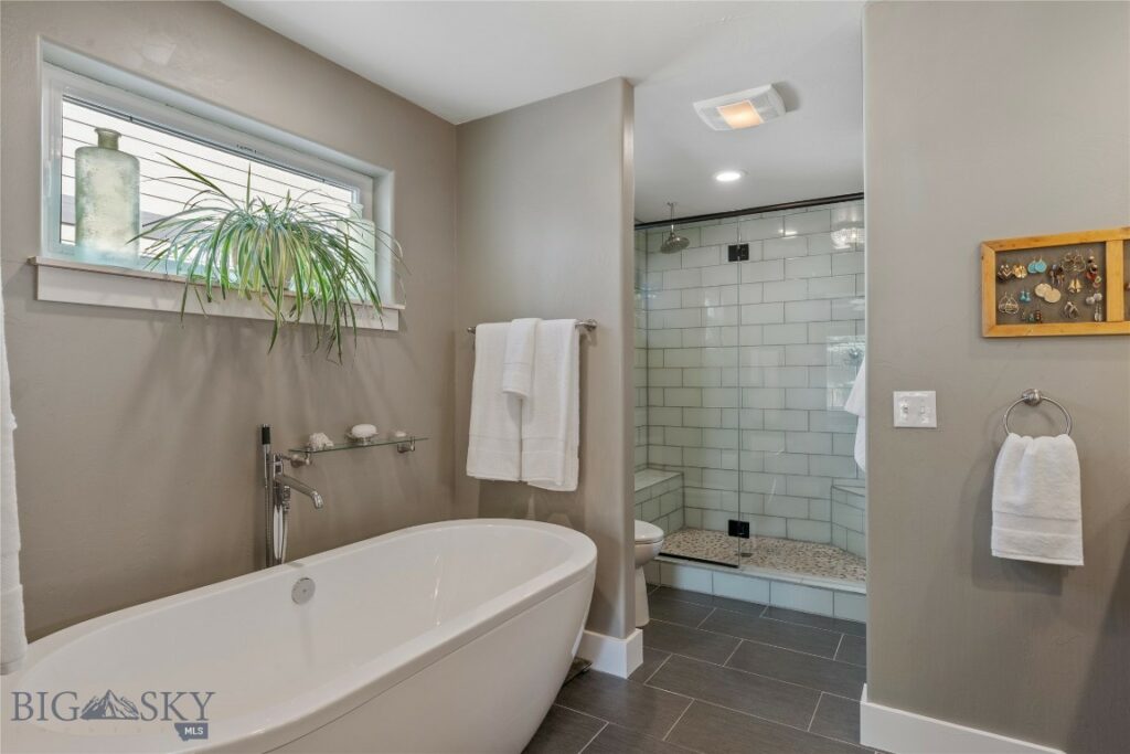3277 Summerset Drive, Bozeman MT 59715