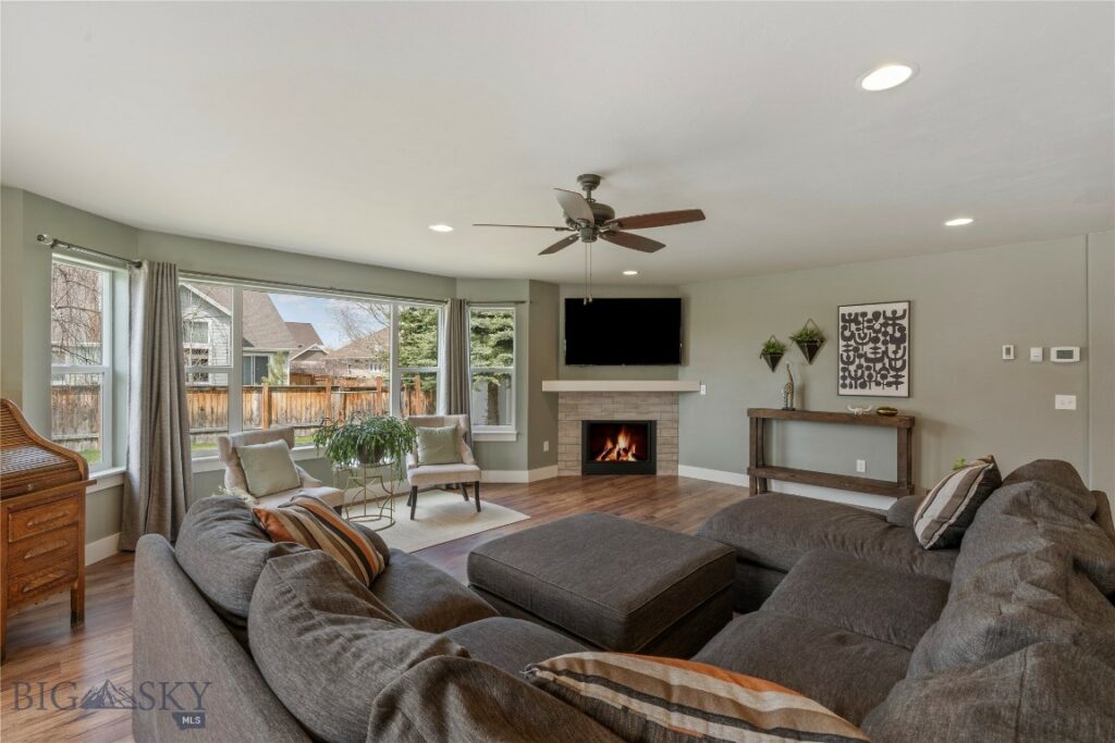 3277 Summerset Drive, Bozeman MT 59715