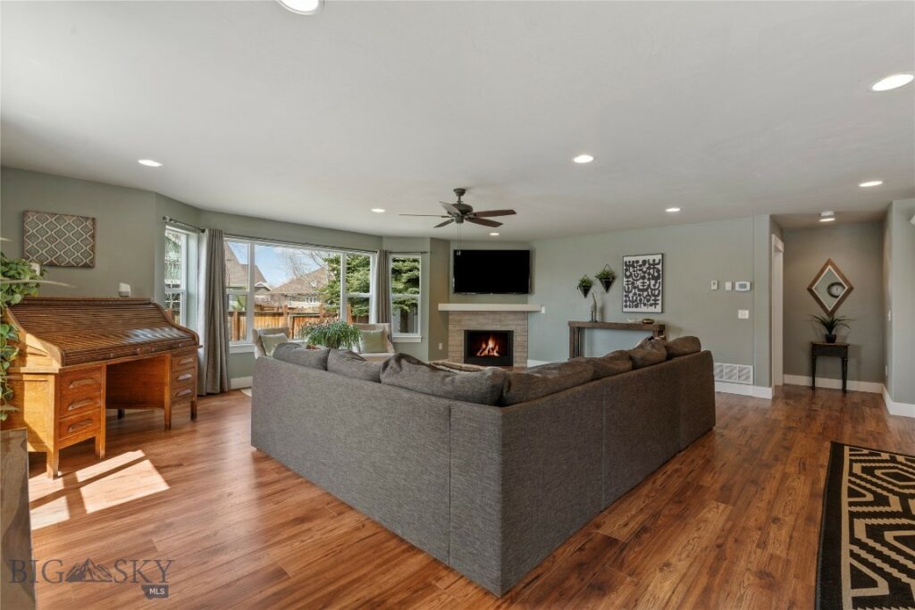 3277 Summerset Drive, Bozeman MT 59715