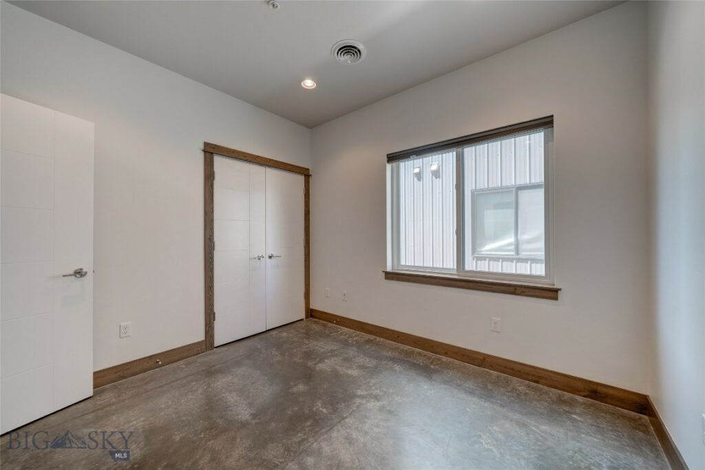 33 Intrepid Drive, Bozeman MT 59718