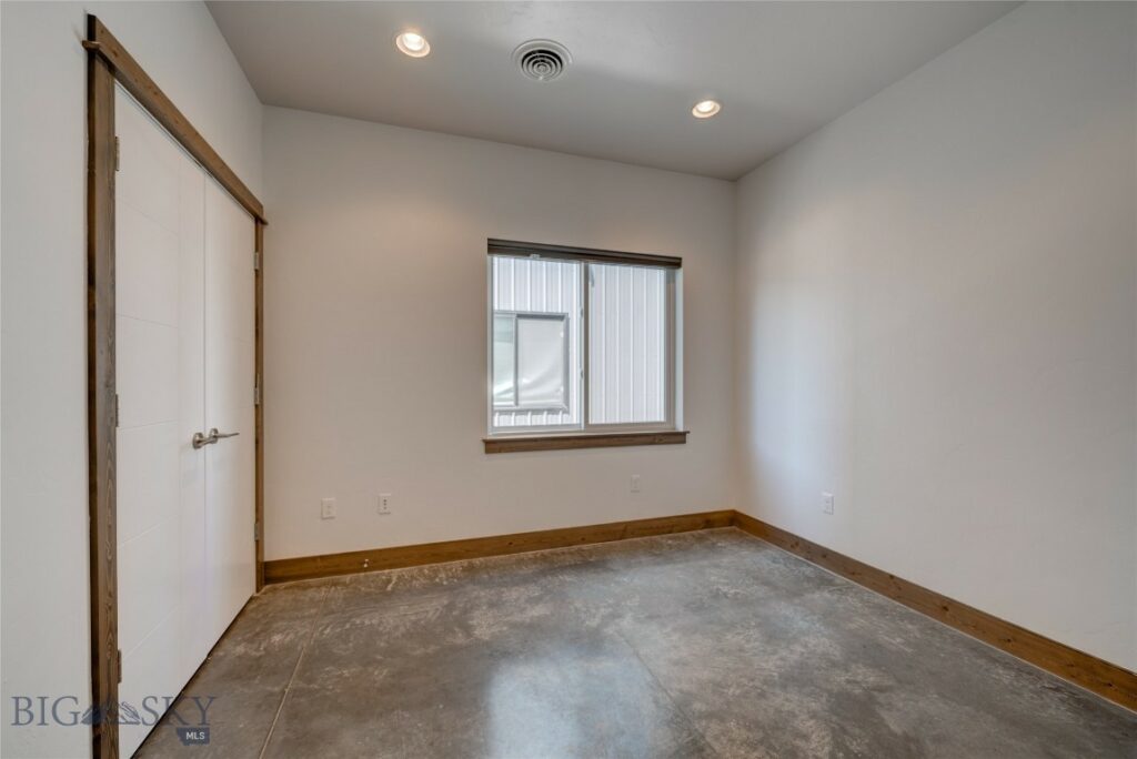 33 Intrepid Drive, Bozeman MT 59718