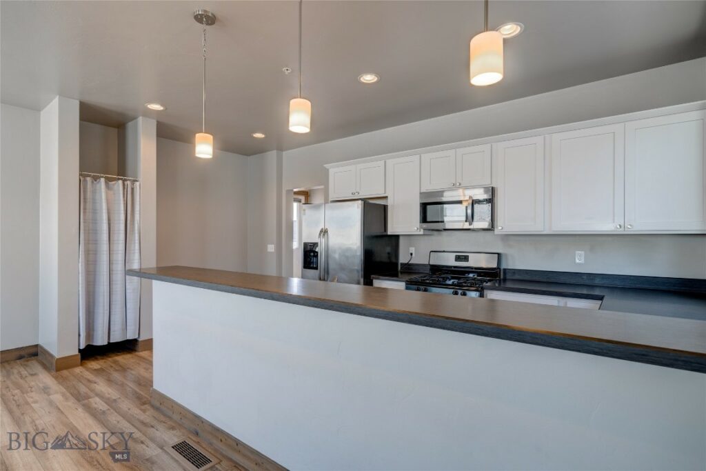 33 Intrepid Drive, Bozeman MT 59718