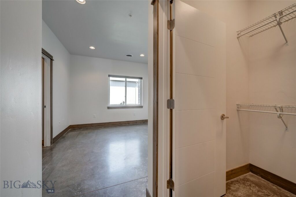 33 Intrepid Drive, Bozeman MT 59718