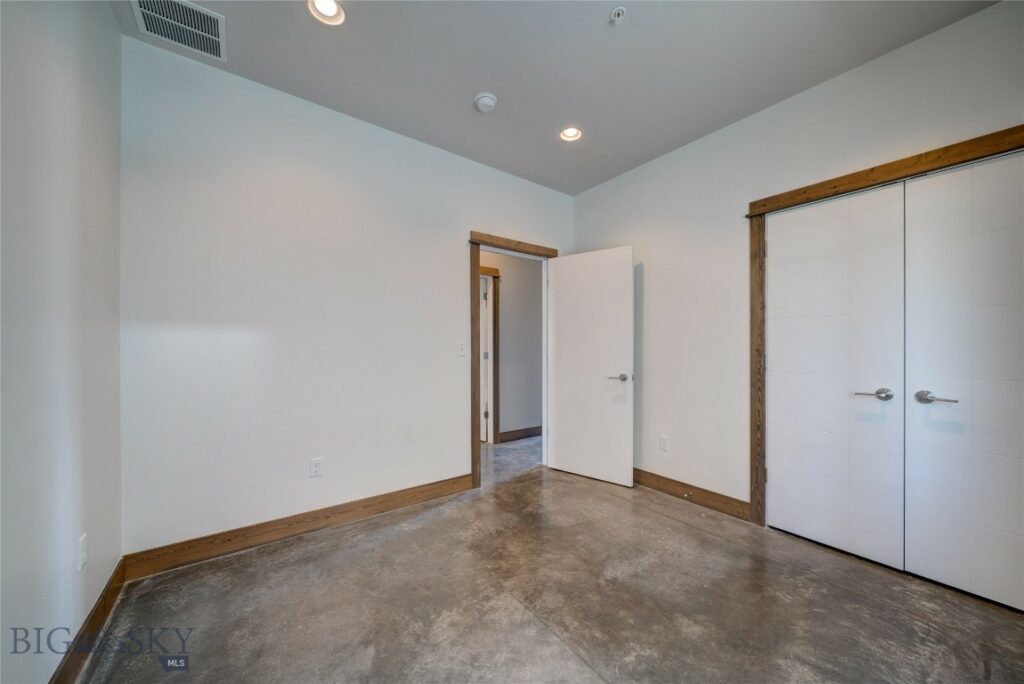 33 Intrepid Drive, Bozeman MT 59718