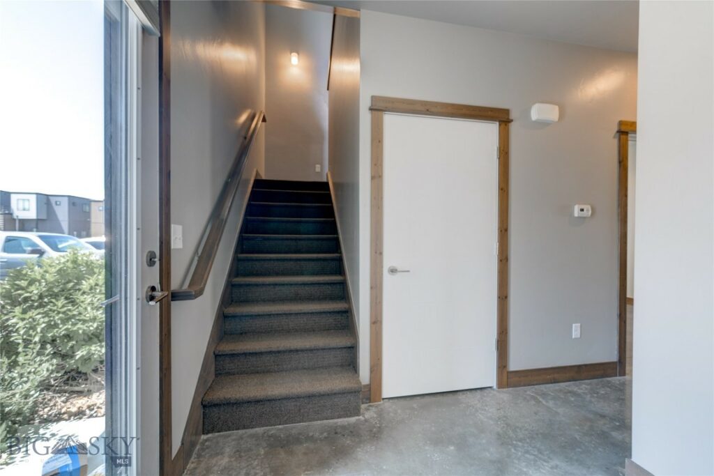 33 Intrepid Drive, Bozeman MT 59718