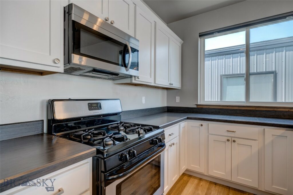 33 Intrepid Drive, Bozeman MT 59718