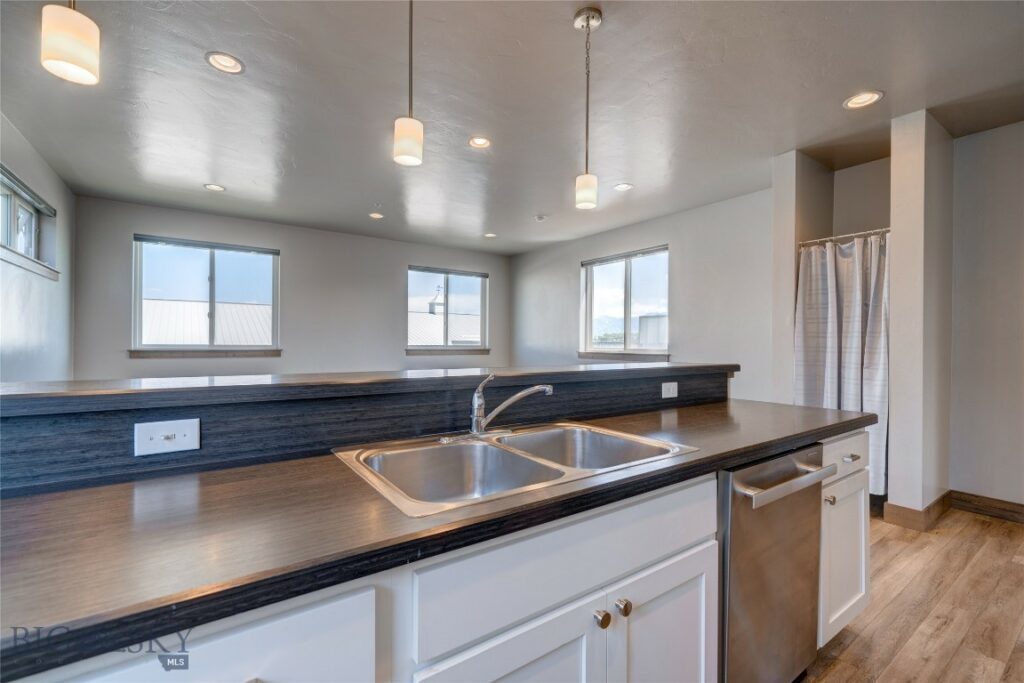 33 Intrepid Drive, Bozeman MT 59718