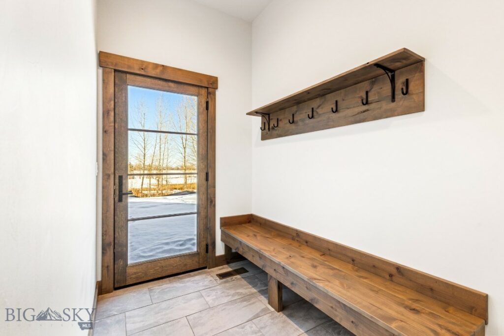 33 Leachman Lane, Bozeman MT 59718