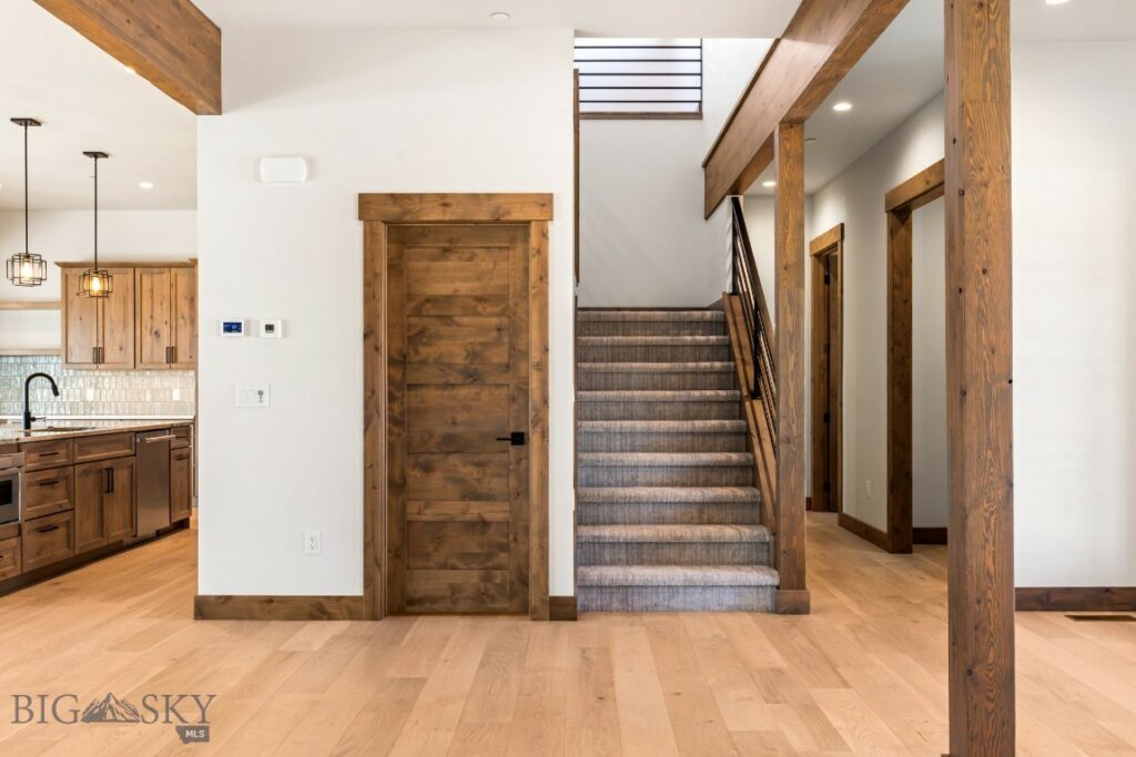 33 Leachman Lane, Bozeman MT 59718