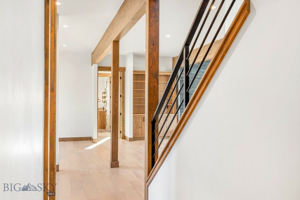 33 Leachman Lane, Bozeman MT 59718