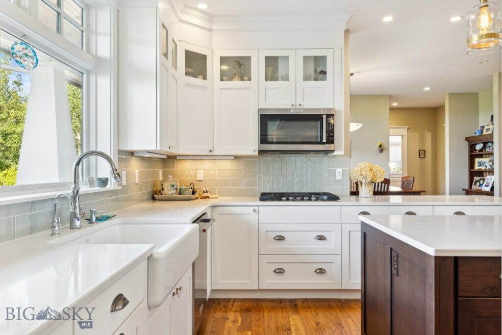 33 Oasis Trail, Bozeman MT 59718