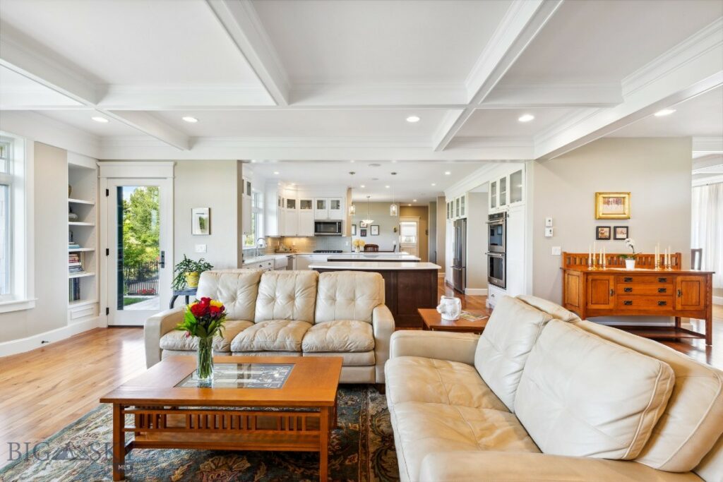 33 Oasis Trail, Bozeman MT 59718