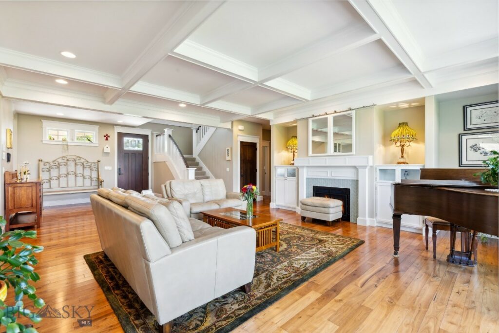 33 Oasis Trail, Bozeman MT 59718