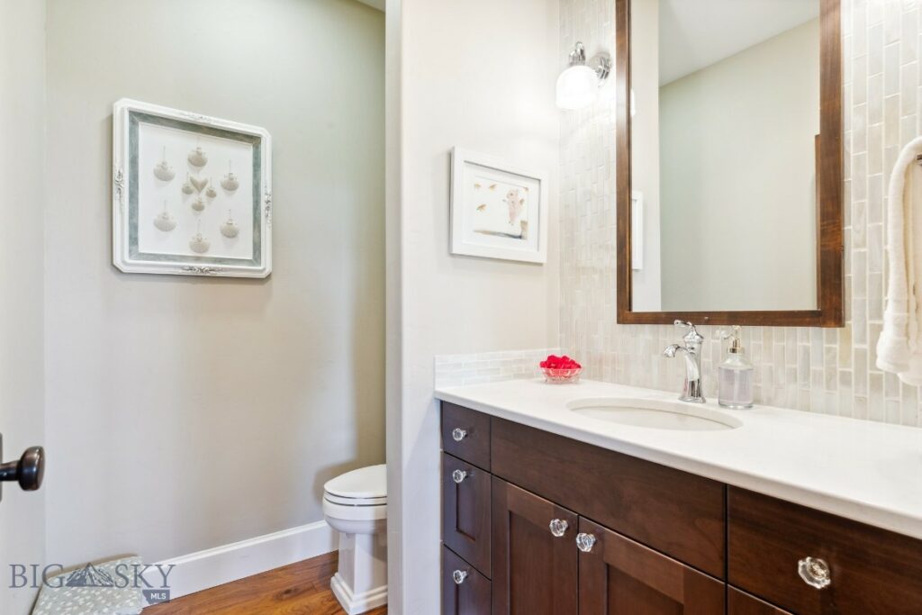 33 Oasis Trail, Bozeman MT 59718