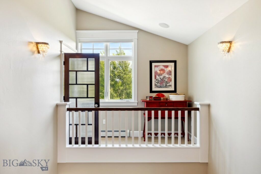 33 Oasis Trail, Bozeman MT 59718