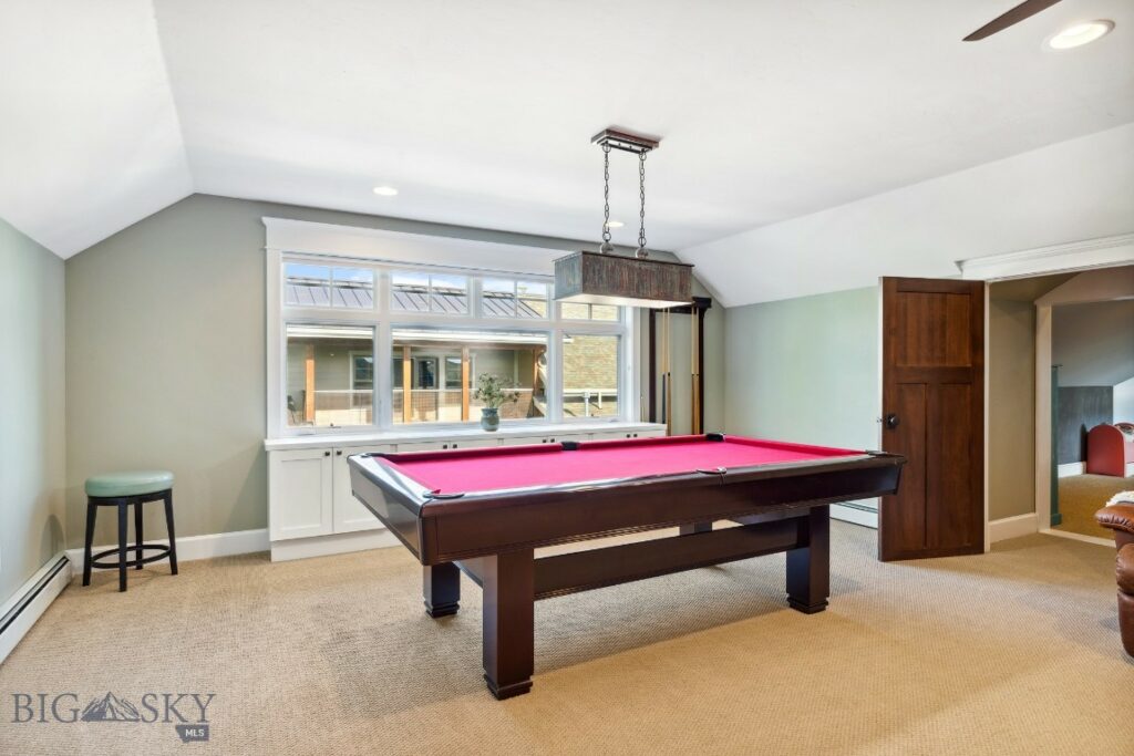 33 Oasis Trail, Bozeman MT 59718