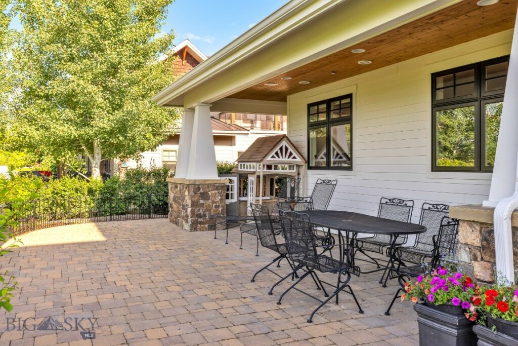 33 Oasis Trail, Bozeman MT 59718