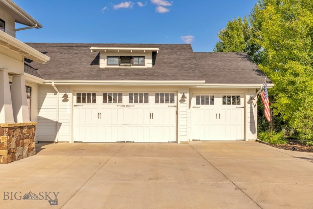 33 Oasis Trail, Bozeman MT 59718