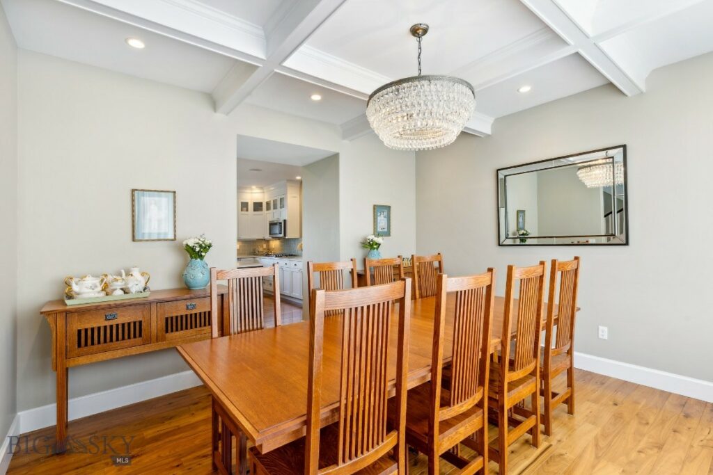 33 Oasis Trail, Bozeman MT 59718