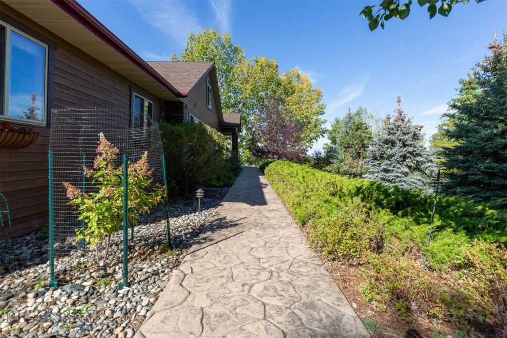 330 Evening Star Ln, Bozeman MT 59715