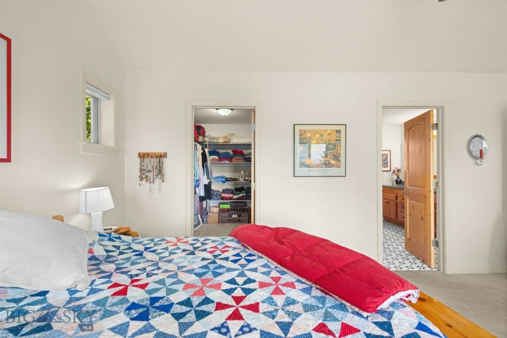 330 Evening Star Ln, Bozeman MT 59715