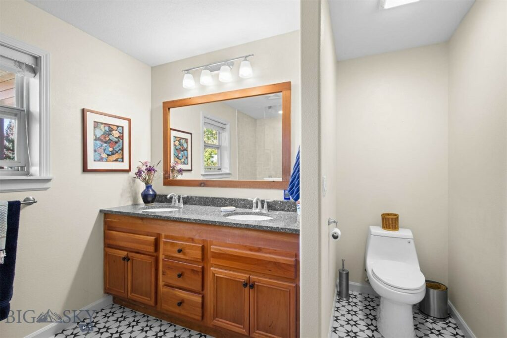 330 Evening Star Ln, Bozeman MT 59715