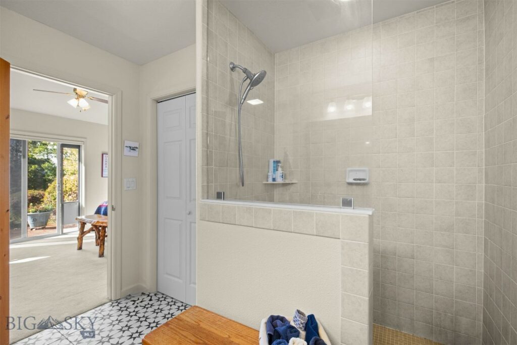 330 Evening Star Ln, Bozeman MT 59715