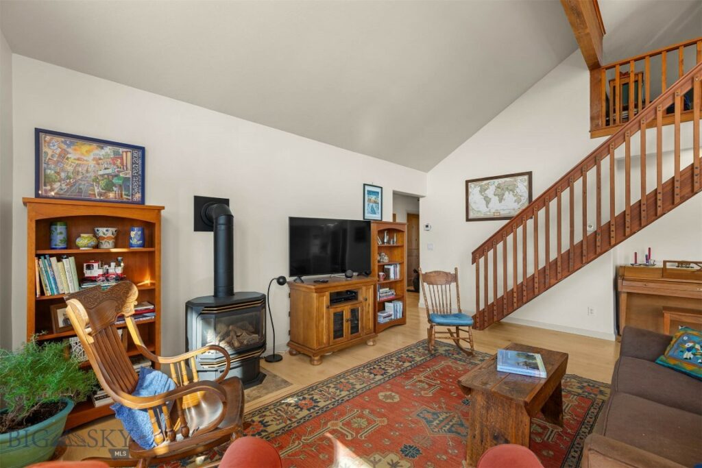 330 Evening Star Ln, Bozeman MT 59715