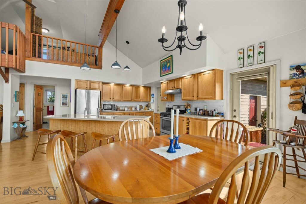 330 Evening Star Ln, Bozeman MT 59715