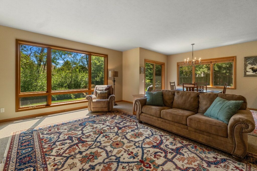 3300 E Graf, Bozeman MT 59715