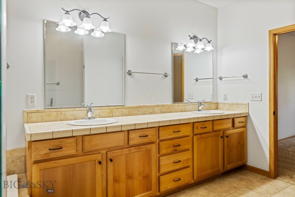 3300 E Graf, Bozeman MT 59715