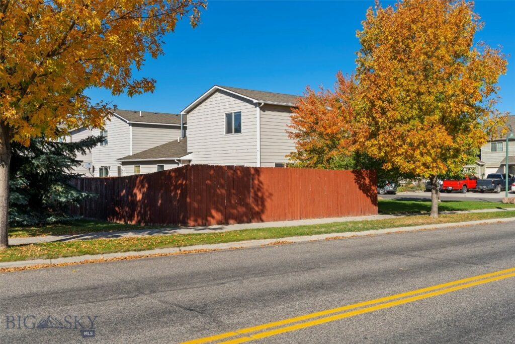 3302 Laredo Drive, Bozeman MT 59718