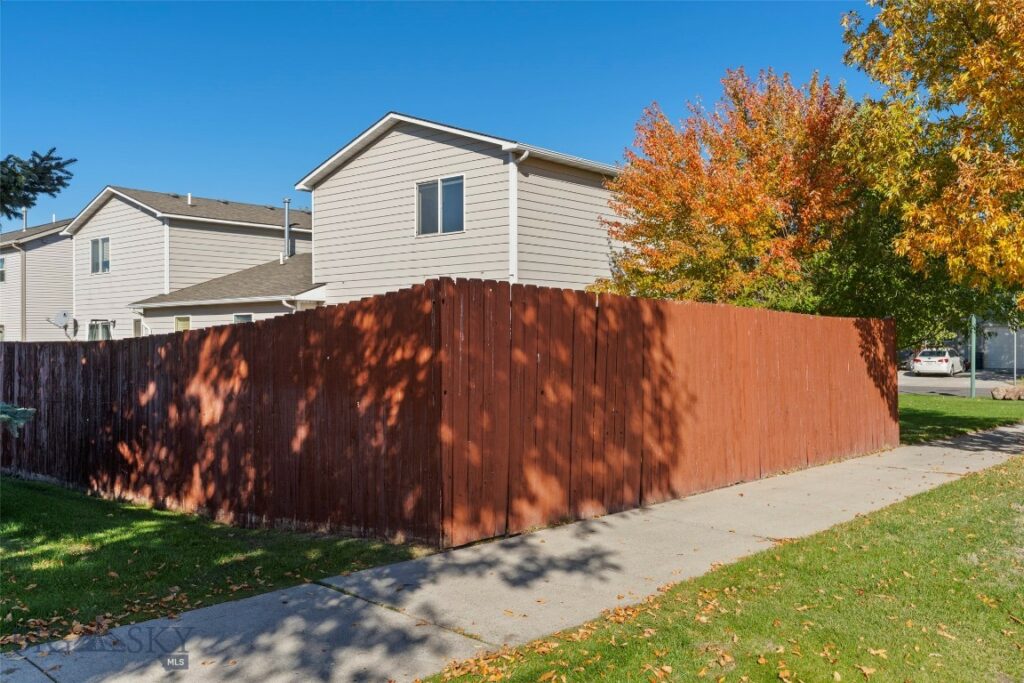 3302 Laredo Drive, Bozeman MT 59718